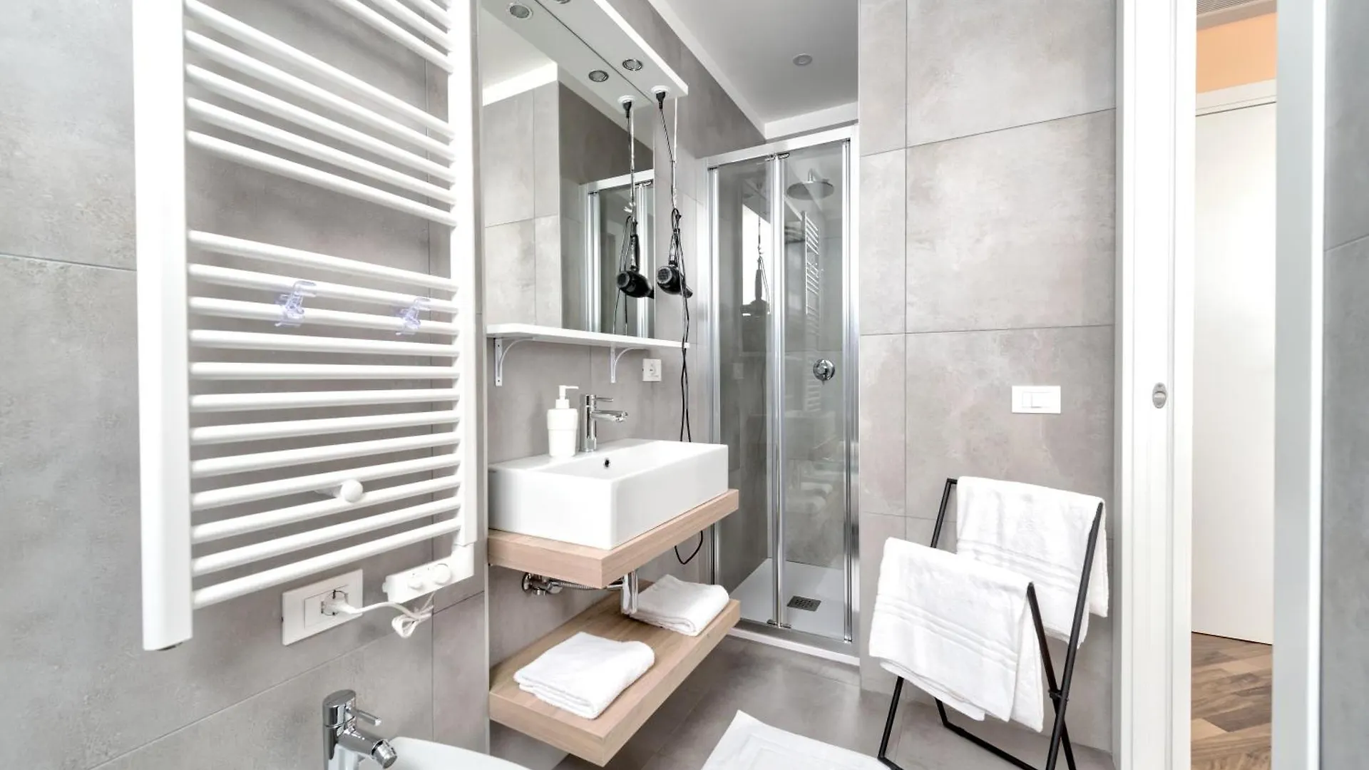 Marconi House Otel Mestre 0*,  İtalya
